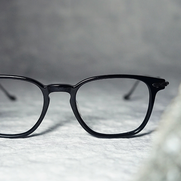 acetate-titanium-eyeglasses-front③ acetate-titanium-eyeglasses-front③