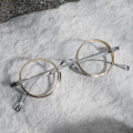 Front of pure titanium glasses②