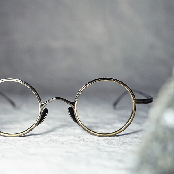 Front of pure titanium glasses③ Front of pure titanium glasses③