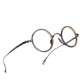Front of pure titanium glasses④