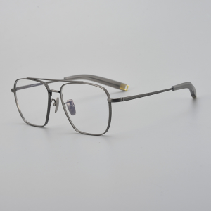 weartin 5004 · Titanium Double Bridge Glasses
